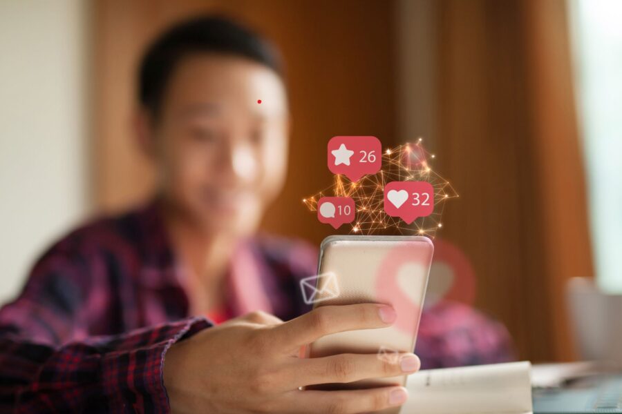 How to Safely Meet People Online and Build Real Connections