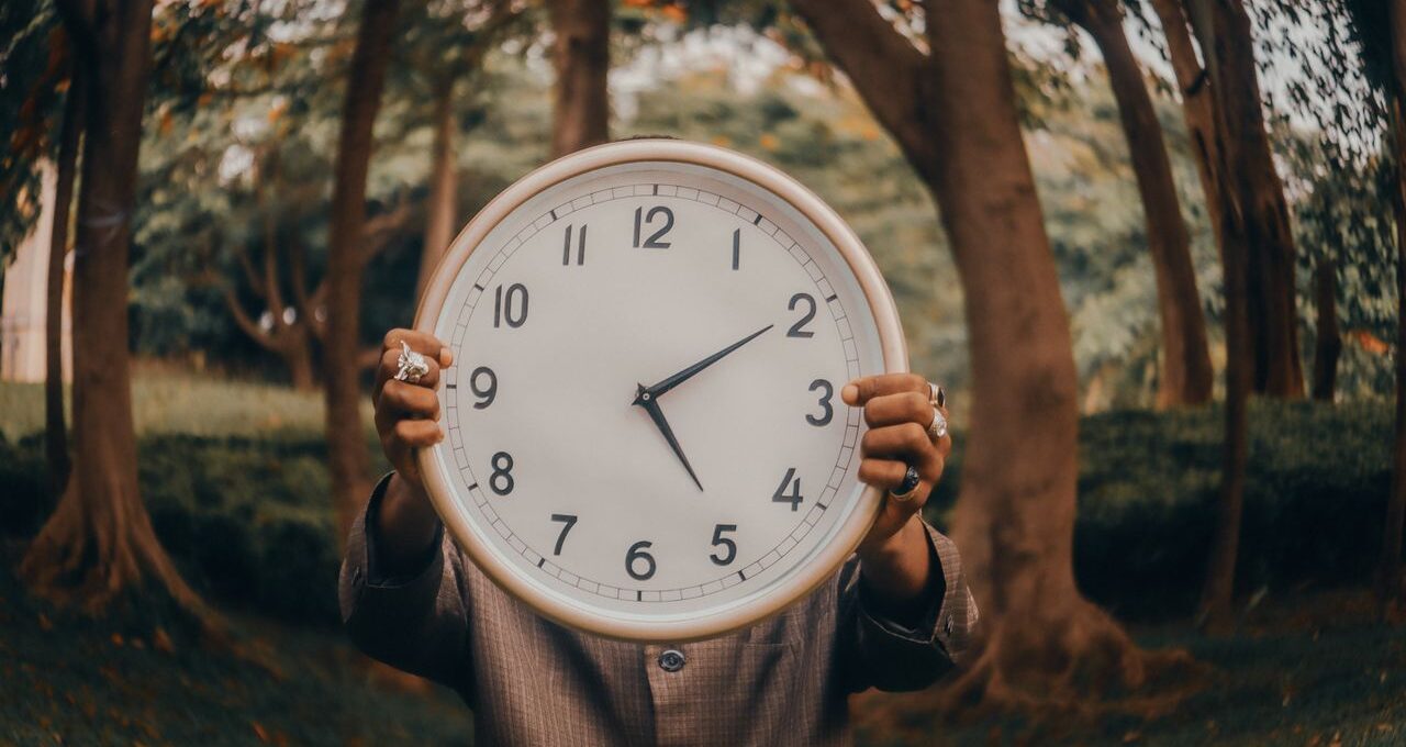 What Is a Maybelatership? Signs & How to Handle It Fast